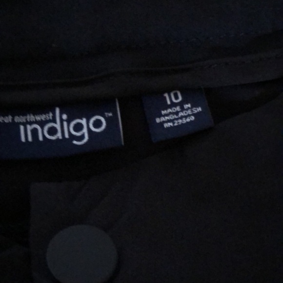 Indigo - Picture 2 of 3